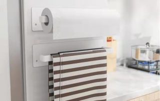 厨房也能用的磁吸式毛巾杆，颠覆你对收纳的认知